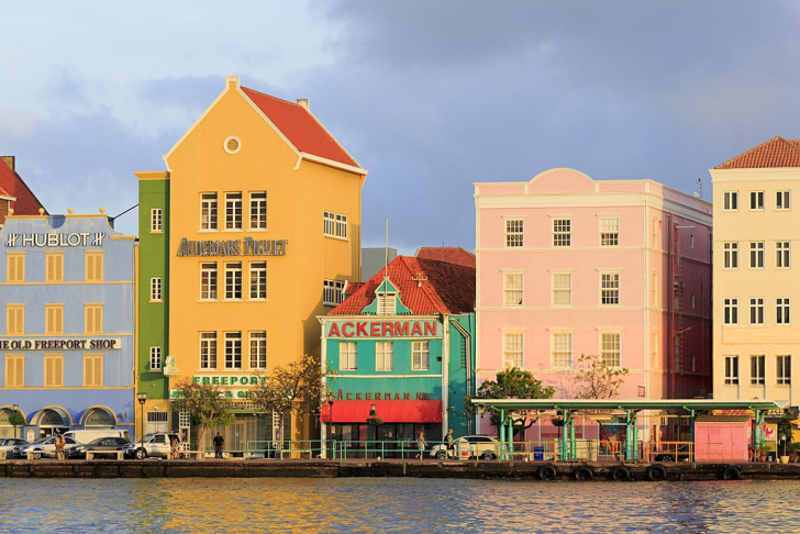 Curacao Safety Guide 2024: What Tourists Need to Know